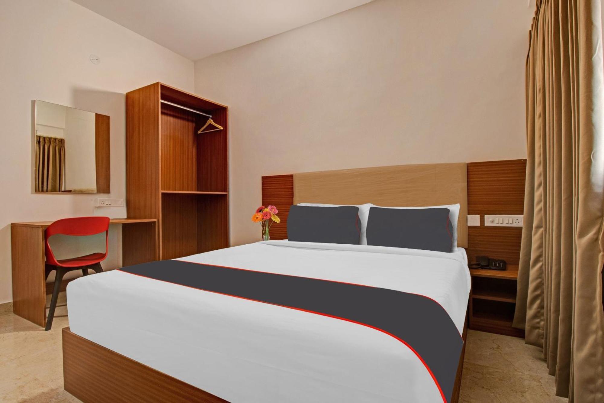 Super Collection O Petals Otium Business Hotel Μπανγκαλόρ Εξωτερικό φωτογραφία